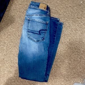 American Eagle high rise jeggings size 6